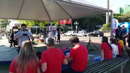 Manifestação contra o Governo Bolsonaro é realizada no Calçadão Central