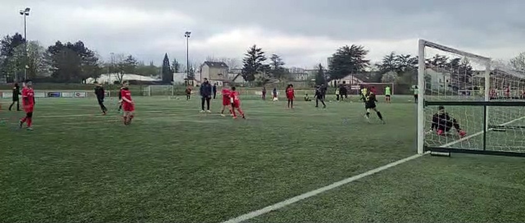 Aksil, U13, sur penalty contre Reims Ste Anne