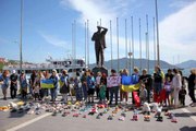 Son dakika! Marmaris'te yaşayan Ukraynalılar savaşta ölen çocuklar için toplandı