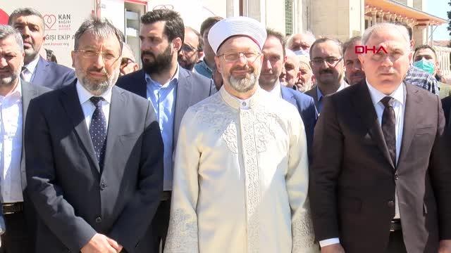 39. KİTAP VE KÜLTÜR FUARI DİYANET İŞLERİ BAŞKANI ERBAŞ'IN KATILIMIYLA FATİH CAMİİ'NDE AÇILDI