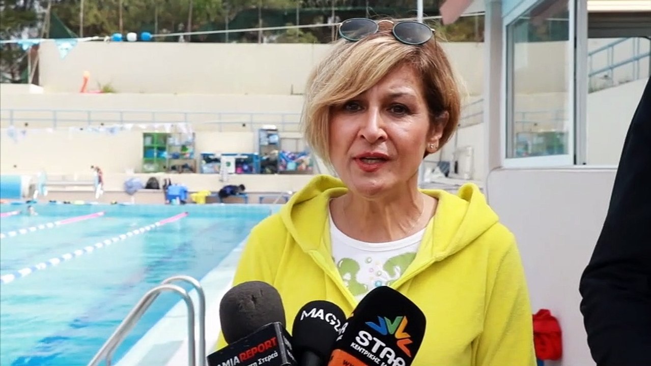 Με χαρούμενες παιδικές φωνές γέμισε το κολυμβητ...