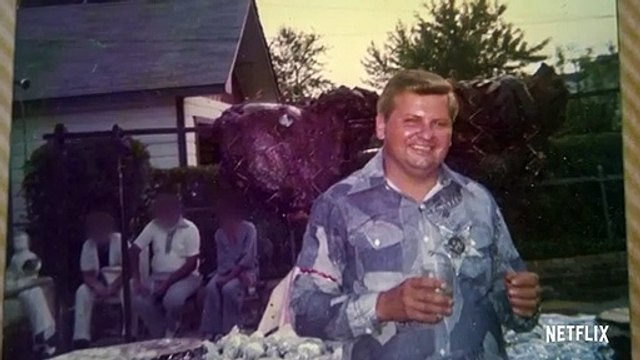 CONVERSATIONS WITH A KILLER- THE JOHN WAYNE GACY TAPES Official Trailer (HD) Netflix