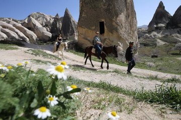 Kapadokya, ara tatilde günübirlik ziyaretçileri ağırlıyor