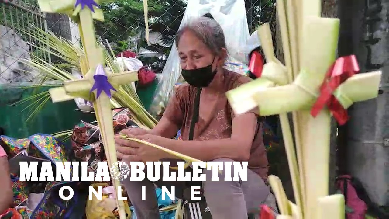 Palm frond vendors are back at the Redemptorist...