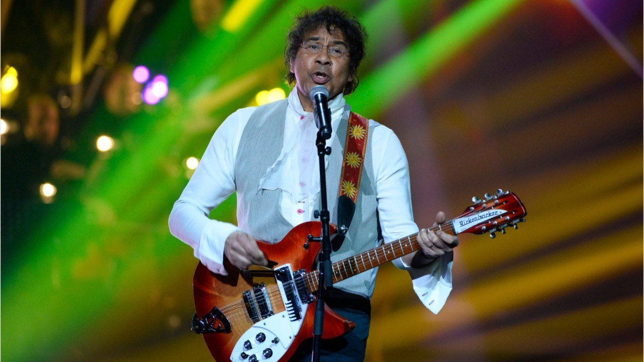 VOICI : Laurent Voulzy : pourquoi il doit sa carrière et sa rencontre avec Alain Souchon à Frédéric François