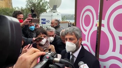 Procida, l'arrivo di Fico, De Luca e Manfredi: "Giornata storica, tutelare l'isola"