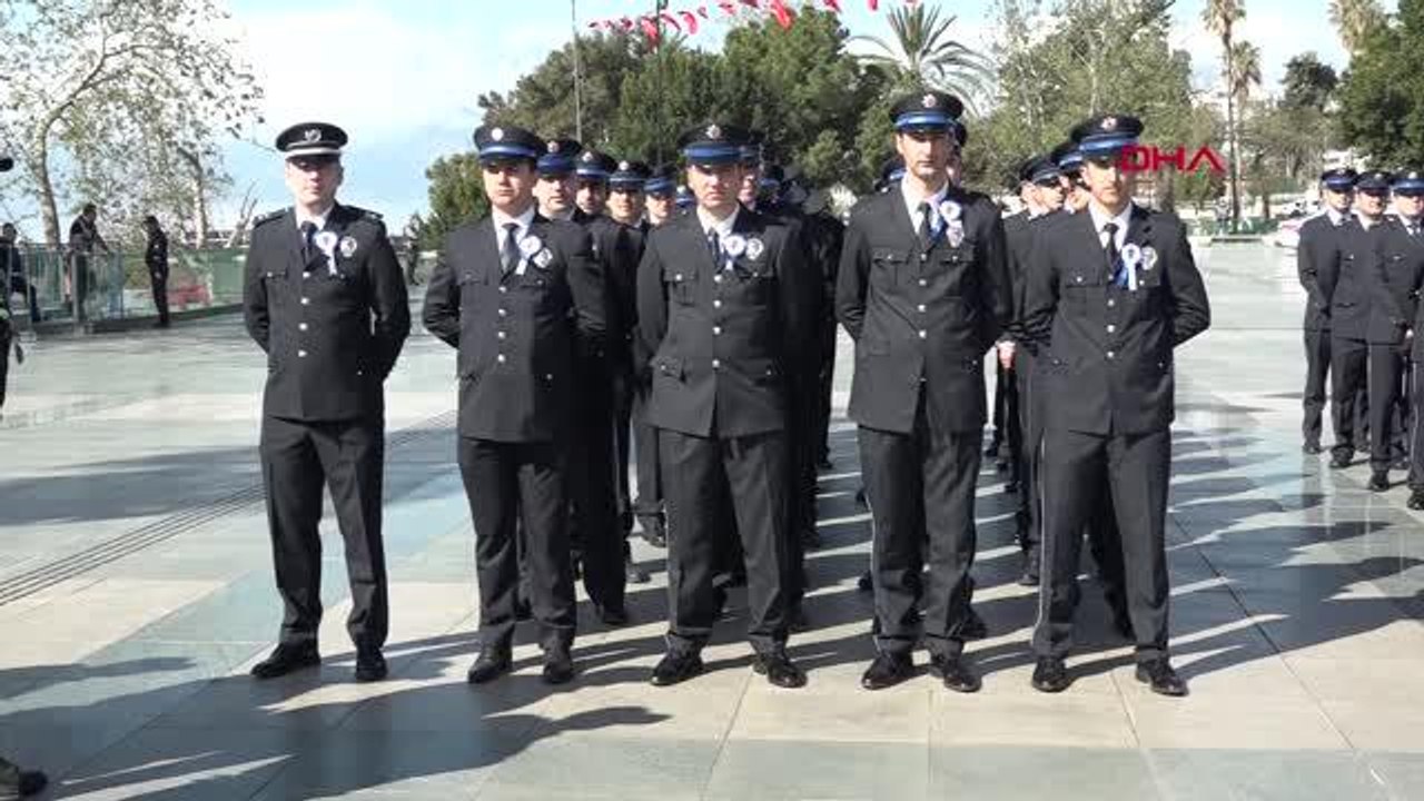 ANTALYA POLİSTEN ATATÜRK ANITI'NA ÇELENK