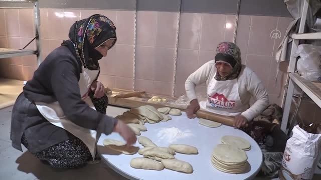 Sahur sofralarının vazgeçilmez lezzeti: tandır ketesi