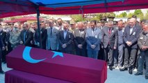 Adana'daki trafik kazasında şehit olan Uzman Çavuş Avan'ın cenazesi Osmaniye'de defnedildi