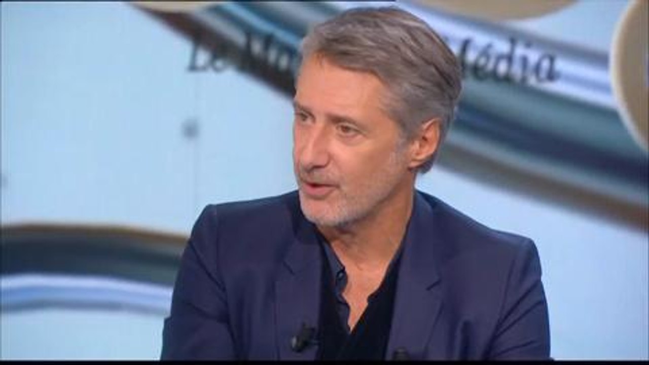 Antoine de Caunes sur son départ très déstabilisant du Grand Journal C'est difficile à vivre