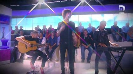 Brahim Zaibat musicien surprise dans Le Grand 8