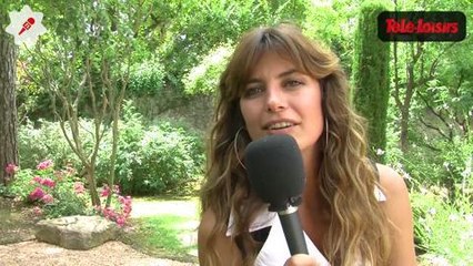 Laetitia Milot, Sophie Davant, Michel Drucker et Michel Cymes racontent leur premier amour d'été