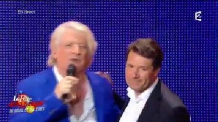 Le maire de Nice, Christian Estrosi, sifflé sur scène