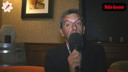 Michel Cymes nous explique pourquoi il s'est marié en rouge