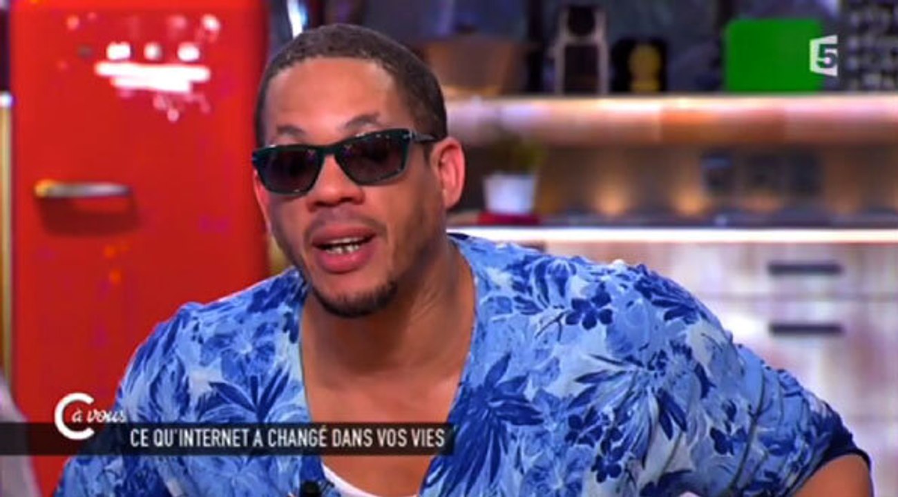 L'étonnante révélation de Joeystarr dans C à vous : "J'ai goûté le placenta de mon fils"