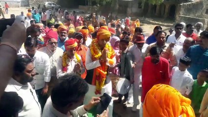Video : तिलक दस्तूर के बाद प्रथम आगमन पर वंशवर्धन सिंह का किया अभिनंदन