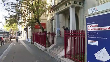 Présidentielle en France: ouverture des bureaux de vote