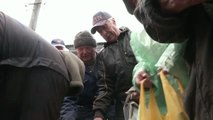 Un matrimonio de jubilados ucranianos sobrevive a los ataques rusos ocultándose en un zulo