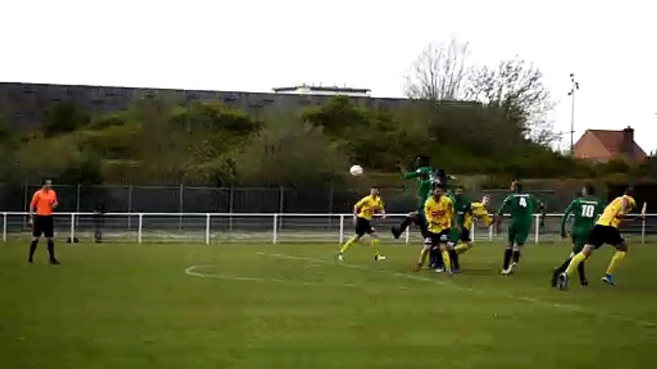 But d'Enzo Dimster à Calais Beau Marais