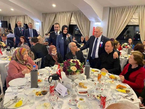 Polis teşkilatı, şehit yakınları ve gazilerle iftar yaptı