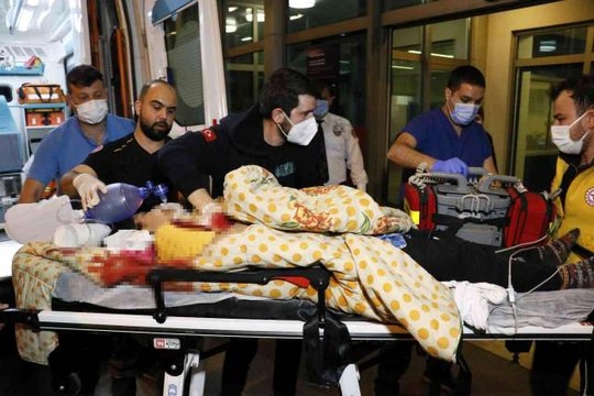 Son dakika haber... Boşanma aşamasındaki karısını defalarca bıçaklayarak öldürdü