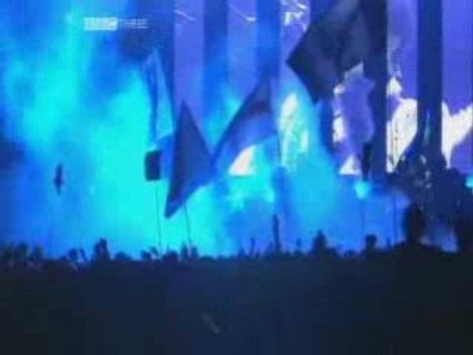 Muse - Stockholm Syndrome (Live At Glastonbury)