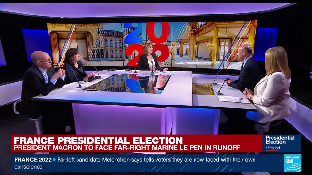 French far-right candidate Marine Le Pen, too close to Moscow?