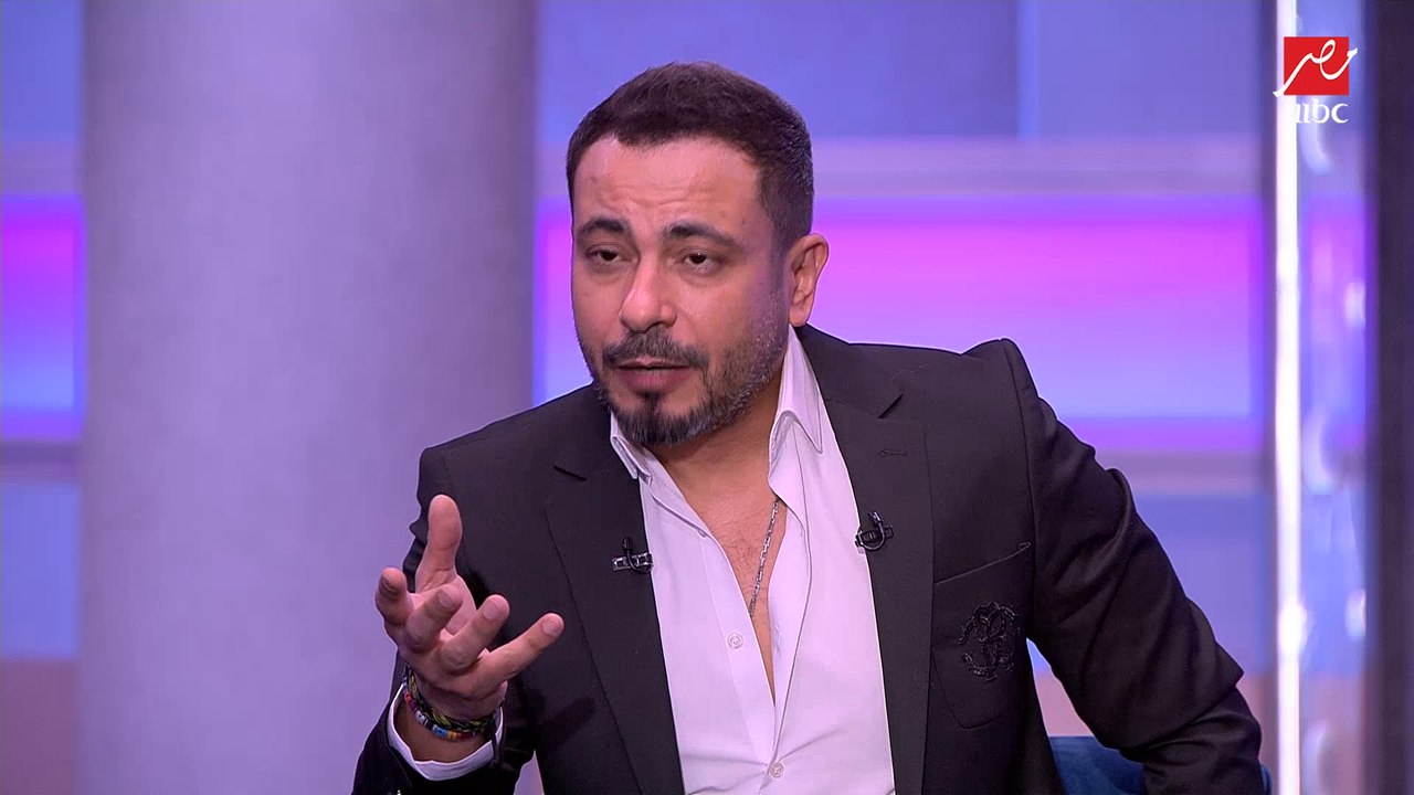 محمد نجاتي: إزاي منة عرفة تقولي مش عاوز أتشال.. حزين إنه بعد 30 سنة تمثيل أول مرة  أبقى ترند  بسبب خناقة