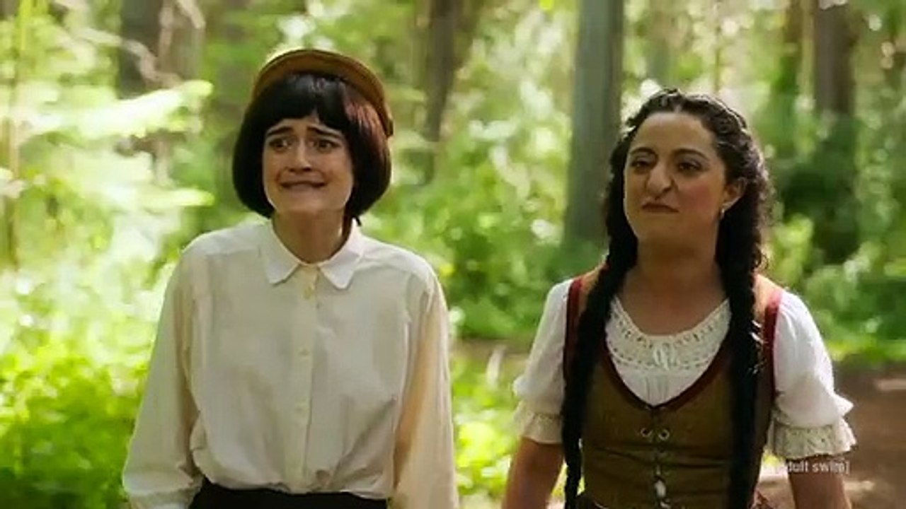 Three Busy Debras S2
