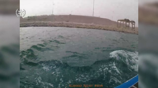 שוטרי היחידה הימית מצילים את חייהם של אב ובנו שנסחפו סמוך לנמל אילת