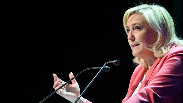 FEMME ACTUELLE - Marine Le Pen : qui sont ses trois enfants, Mathilde, Louis et Jehanne ?