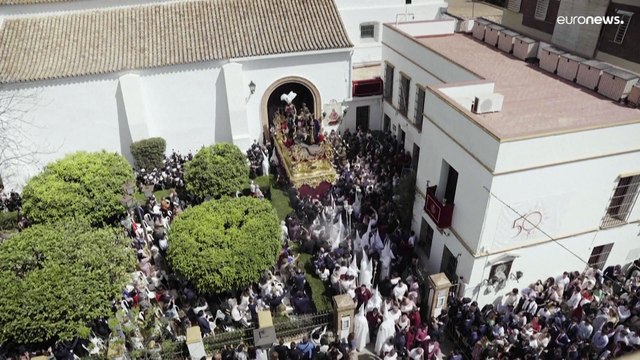 Sevilla celebra la primera Semana Santa sin restricciones desde el inicio de la pandemia