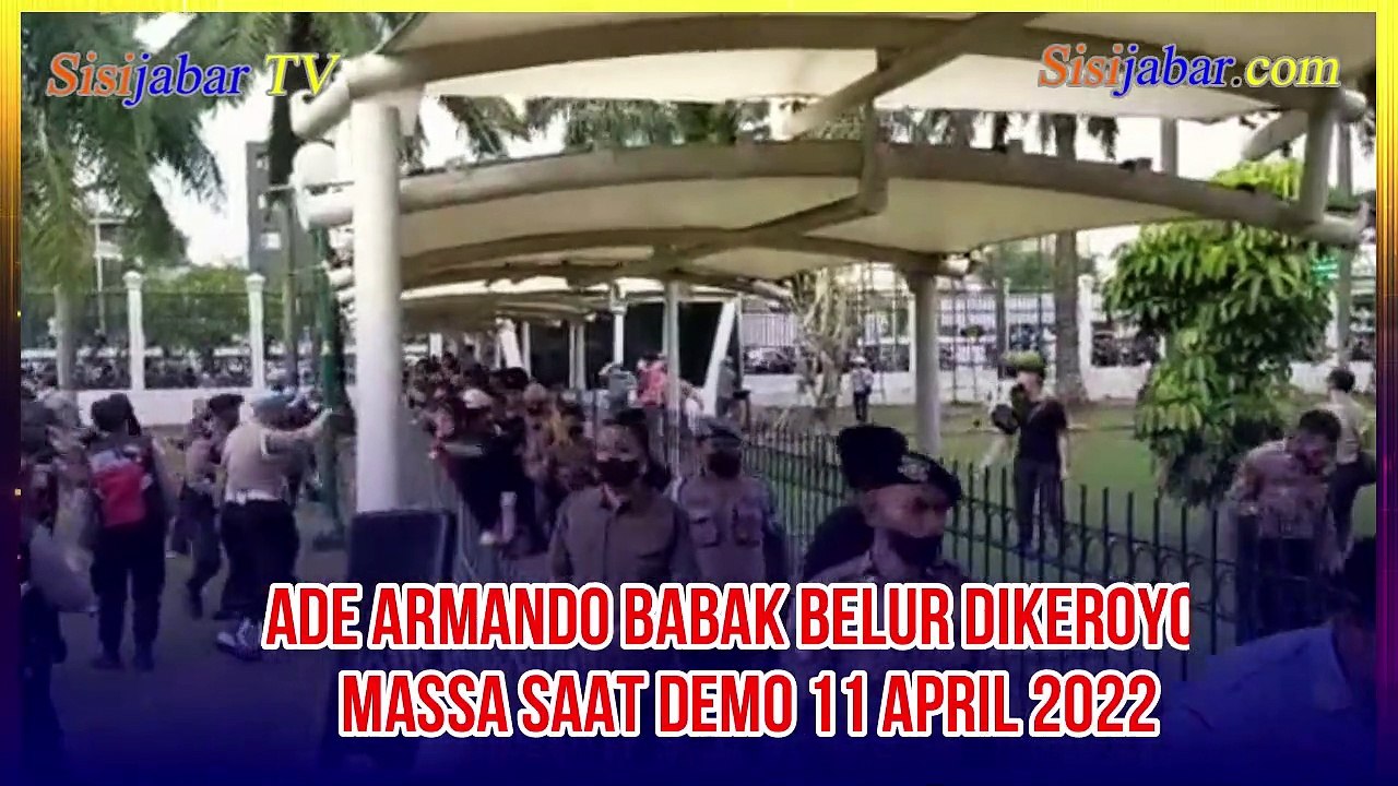 Ade armandoAde Armando B∂b∂k B€L∪r Dik€royok Pendemo di DPR, Celananya Dilucuti