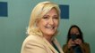 FEMME ACTUELLE - Présidentielle 2022 : pourquoi Marine Le Pen ne souhaiterait-elle pas qu’Anne-Sophie Lapix anime le débat de l’entre-deux-tours ?
