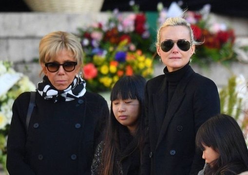 Laeticia Hallyday lâchée par Brigitte Macron, les détails de leur brouille via Instagram