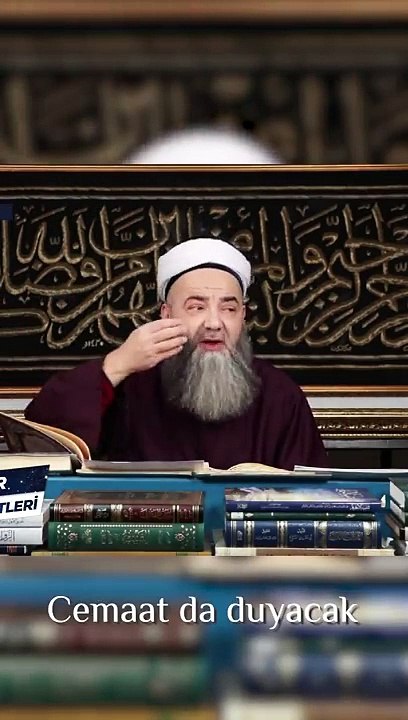 Cübbeli Ahmet Hoca Apple'ın dijital asistanı Siri'ye çıkıştı: Bir kuruş faydası yok, sohbeti bölüyor ya