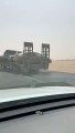 بالفيديو.. المرور يضبط قائد شاحنة بعد حمله لـ6 مركبات على طريق سريع