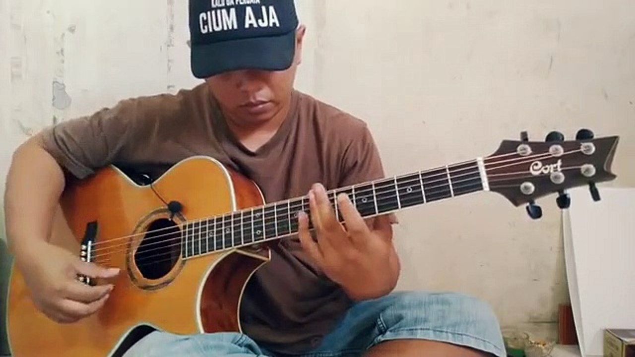 GOOSEBUMPS FINGERSTYLE COVER