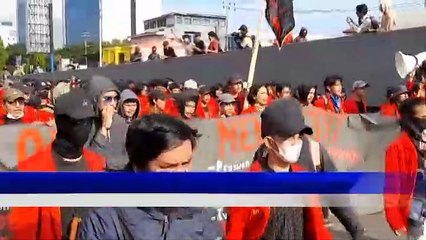 (AKSI DEMO 11 APRIL 2022) GABUNGAN MAHASISWA TUTUP JALAN PERINTIS KEMERDEKAAN