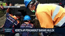 Kereta Api Pengangkut Barang Anjlok di Kadungora