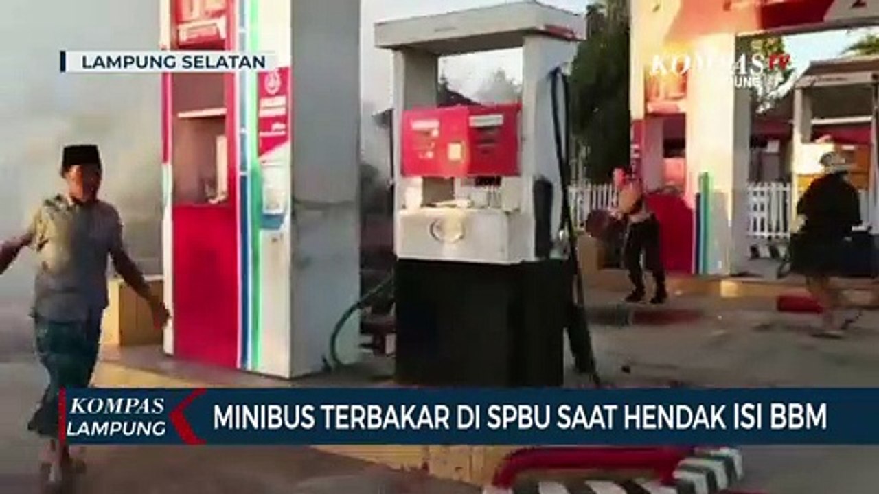 Mobil Terbakar di SPBU Saat Hendak Mengisi Bahan Bakar