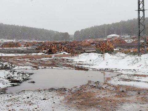 Yozgat, Sivas ve Nevşehir'e nisanda kar yağdı