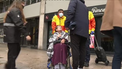 Los Mossos investigan un incendio en Barcelona que ha afectado a 8 edificios