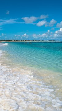 Voici les 5 plus belles plages du monde selon TripAdvisor vertical