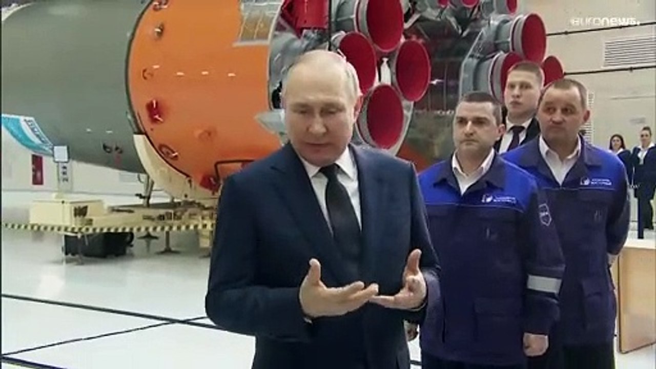 Putin: "Wir helfen den Menschen, sich zu befreien"