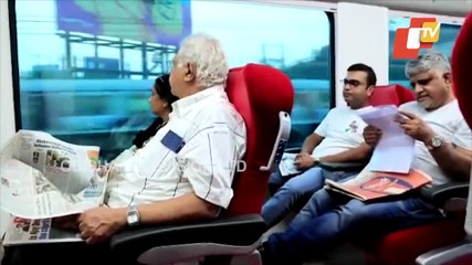 Vistadome coach to the Mumbai Central-Gandhinagar Shatabdi Express