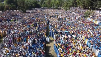 Cemitério de botijões de gás preocupa moradores no México