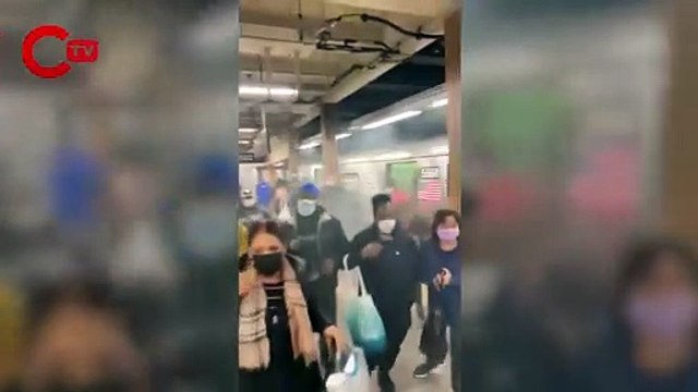 New York metro istasyonunda silahlı saldırı Patlayıcı bulundu