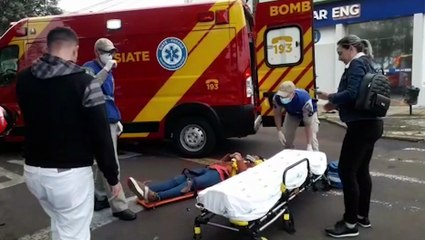 Jovem de 21 anos fica ferida ao cair de moto na Região Central