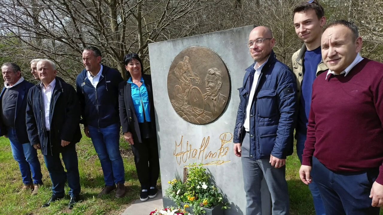 Paris-Roubaix 2022 - Thierry Gouvenou et Franck Perque : "De la poussière et du vent... un Paris-Roubaix forcément différent de l'an dernier !"